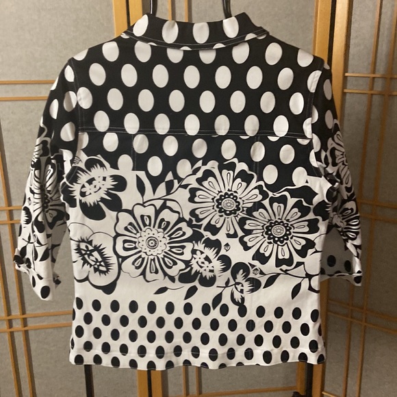 KAK TUS Jacket - Picture 3 of 7